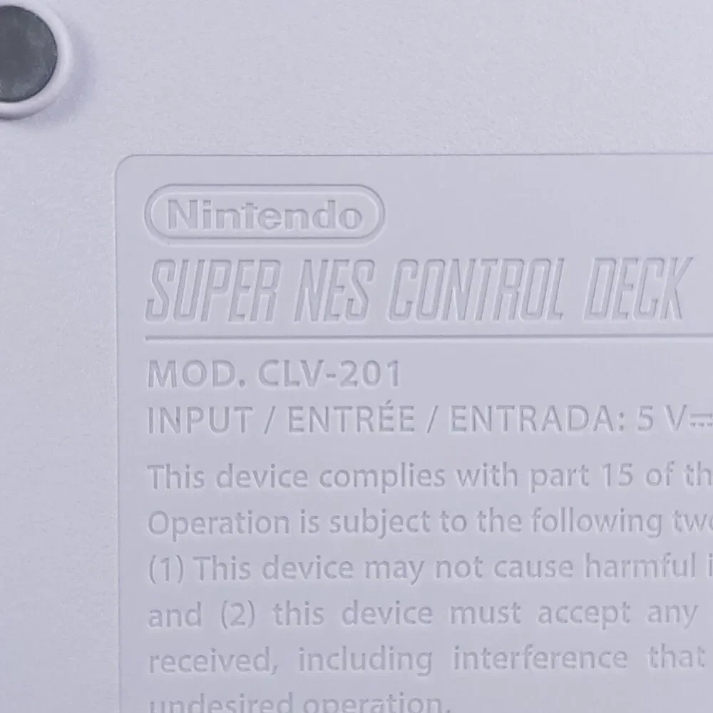 Nintendo SNES Classic MINI - 2 CONTROLLERS + POWER - Super Nintendo CLV-201